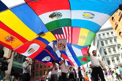 La ciudadanos latinos de EEUU como quinta potencia económica mundial